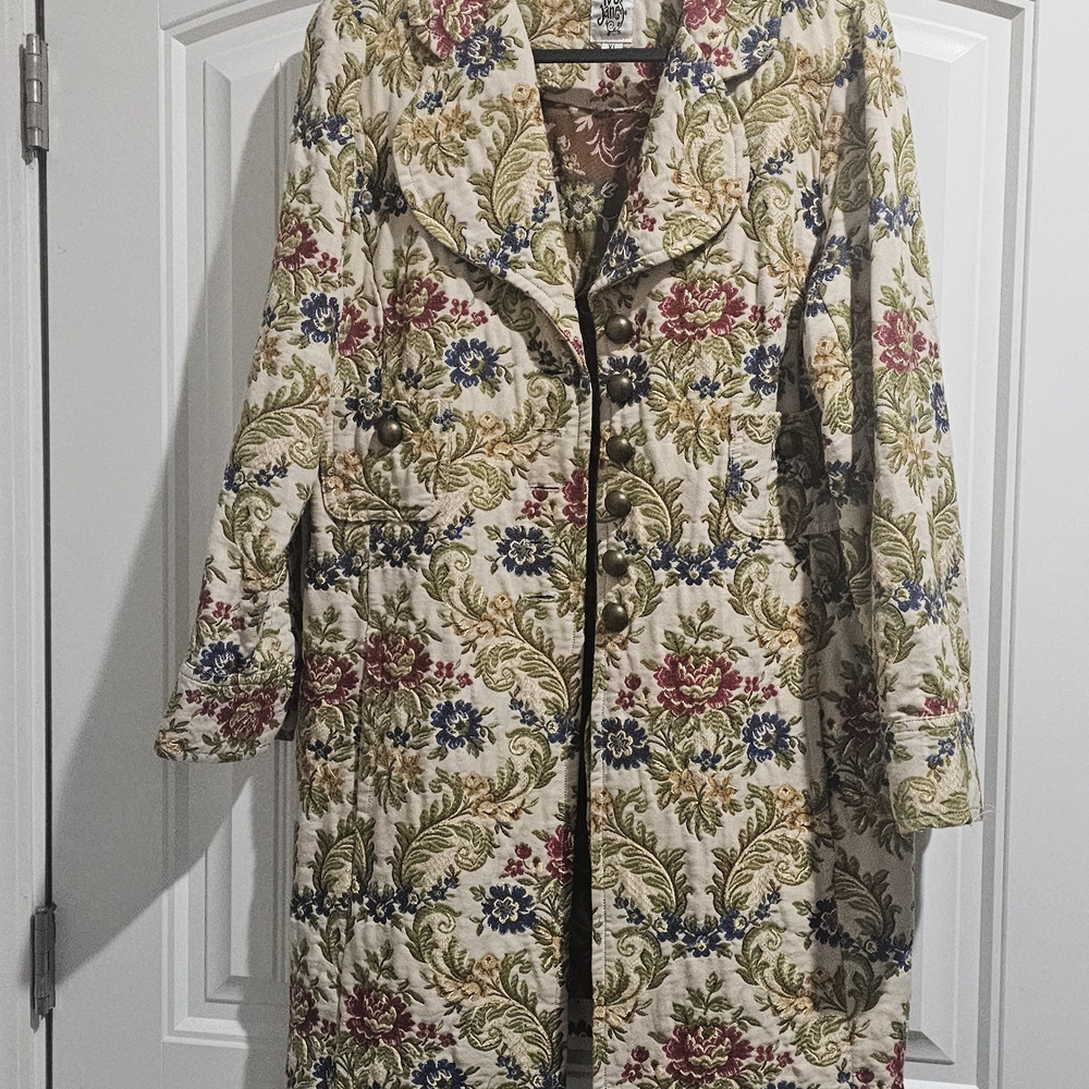 Ivy Jane Multicolor Floral Jacket